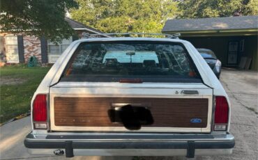 Ford-Country-Squire-1989-Wagon-1