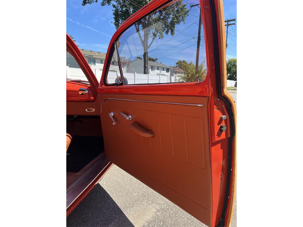 Ford-Country-squire-1950-Orange-Orange-Brown-39