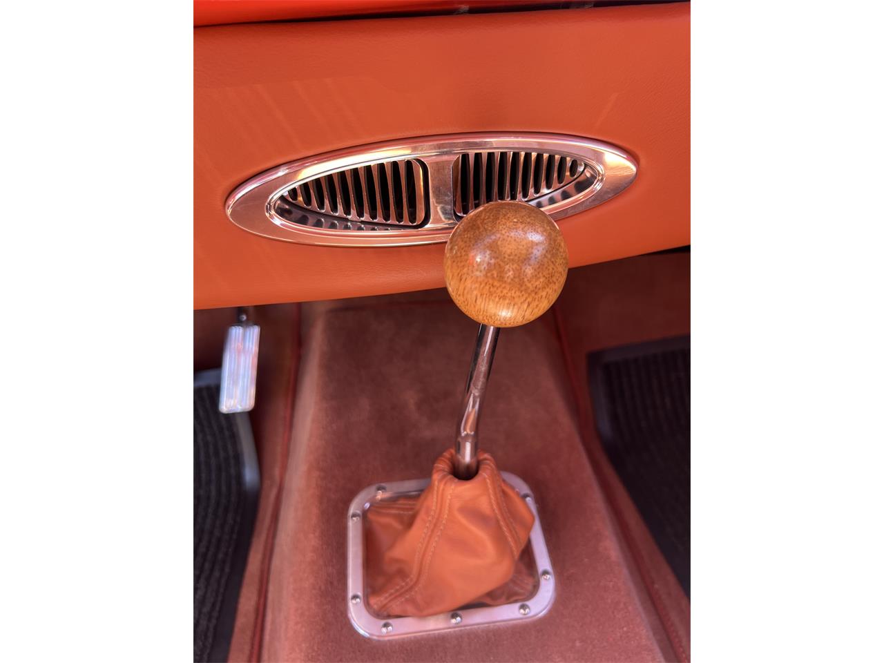 Ford-Country-squire-1950-Orange-Orange-Brown-43