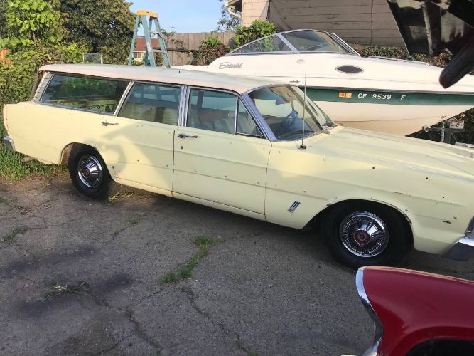 Ford-Country-squire-1966-4