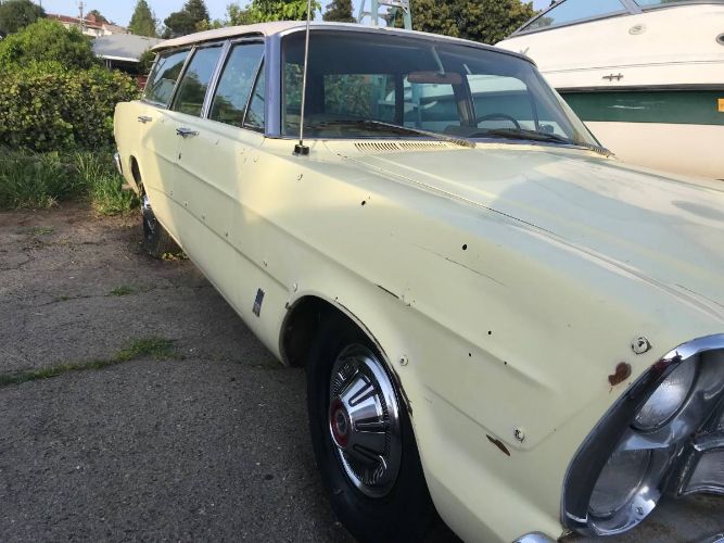 Ford-Country-squire-1966-5