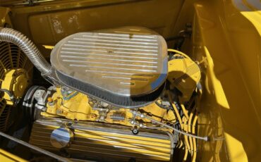 Ford-Coupe-1933-Yellow-Tan-21