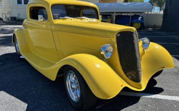 Ford-Coupe-1933-Yellow-Tan-3