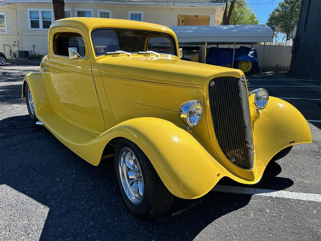 Ford-Coupe-1933-Yellow-Tan-3