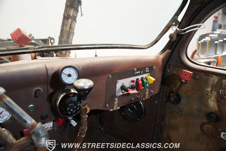 Ford-Coupe-1936-Patina-Brown-44