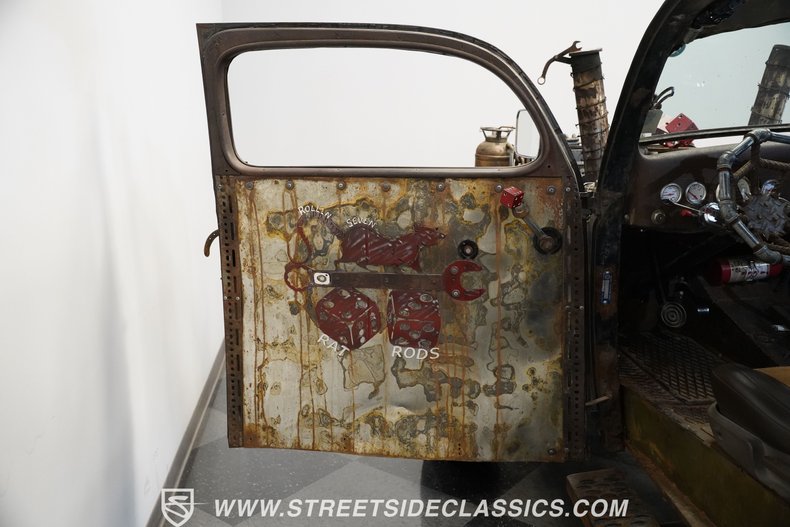 Ford-Coupe-1936-Patina-Brown-8