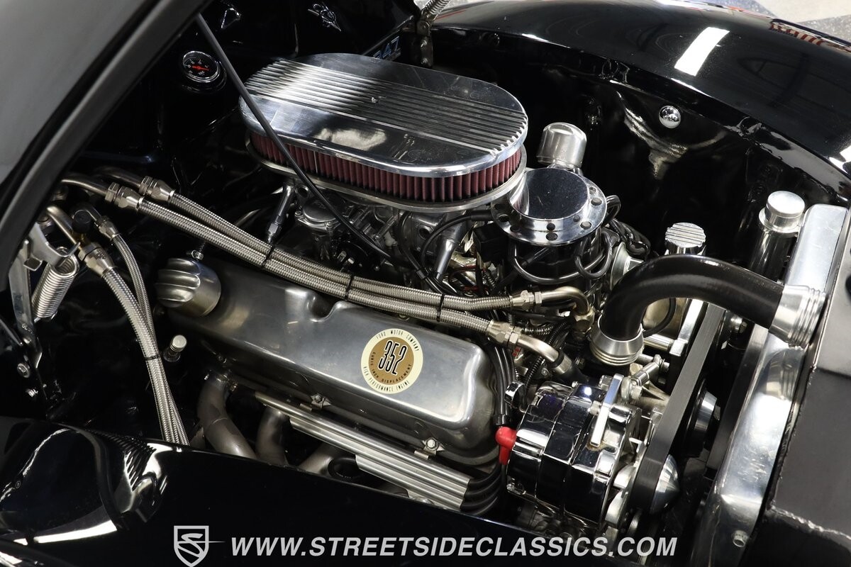 Ford-Coupe-1940-Coupe-27
