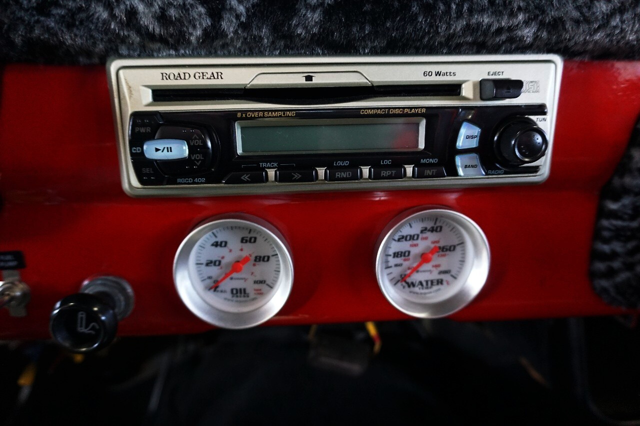 Ford-Courier-1974-Classic-Car-28