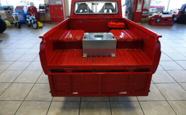 Ford-Courier-1974-Classic-Car-8