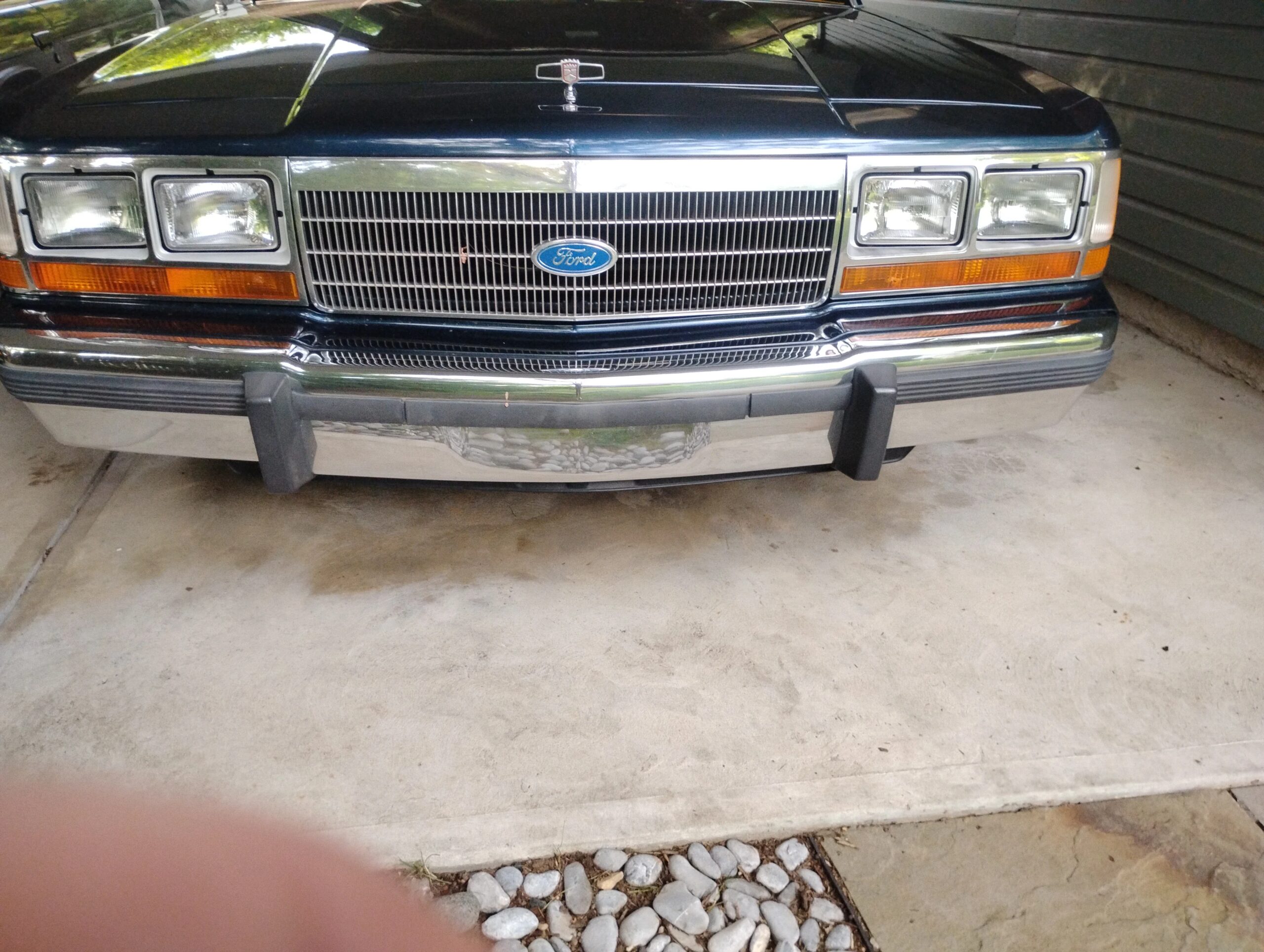 Ford-Crown-victoria-country-squire-lx-wagon-1990-Blue-Blue-10