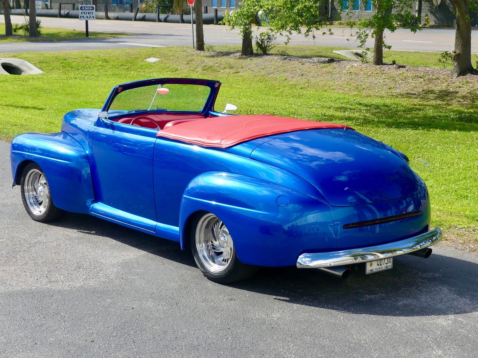 Ford-Custom-1948-Convertible-12