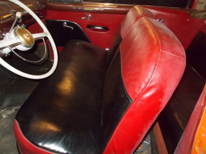 Ford-Custom-1949-Orange-Black-12