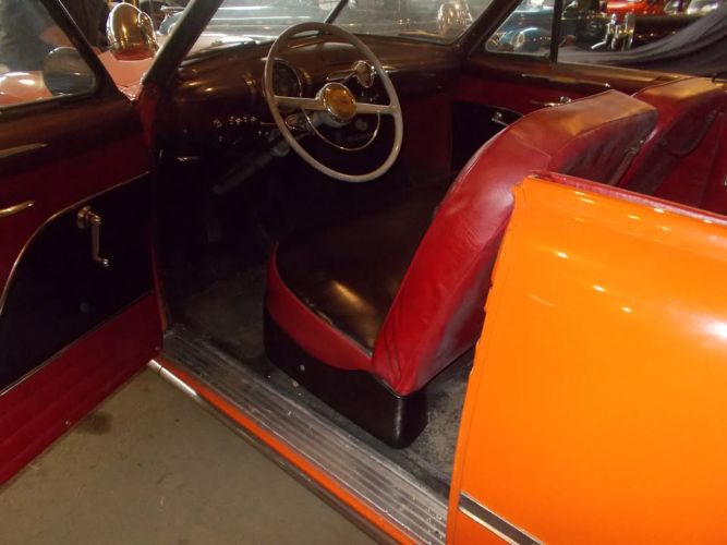 Ford-Custom-1949-Orange-Black-13