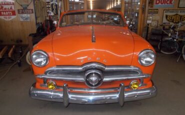 Ford-Custom-1949-Orange-Black-7