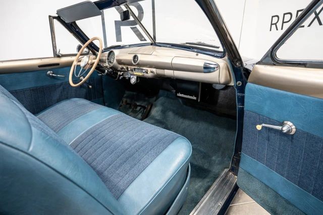 Ford-Custom-Convertible-1950-Convertible-33
