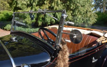 Ford-Deluxe-1931-Black-Tan-24