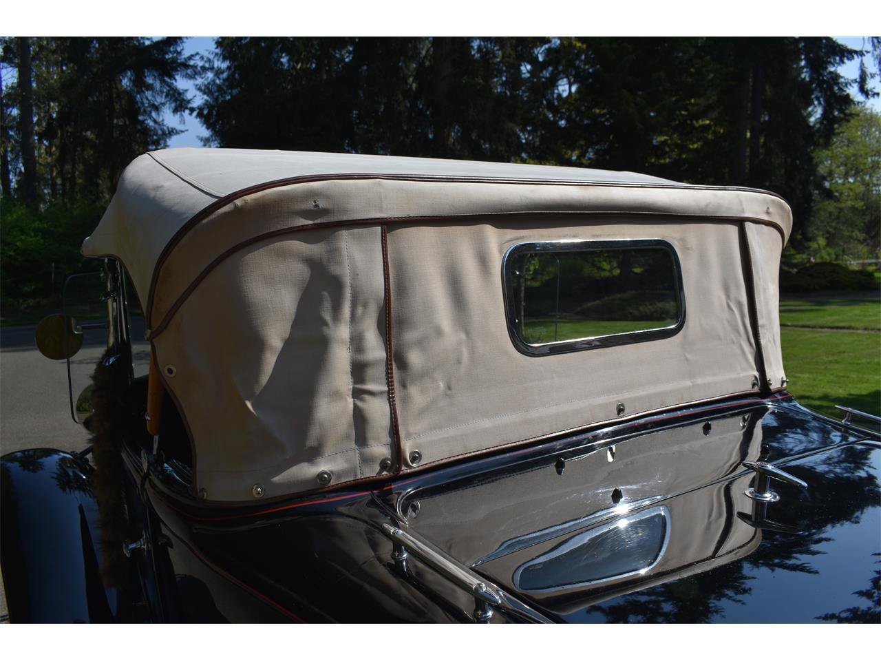 Ford-Deluxe-1931-Black-Tan-80