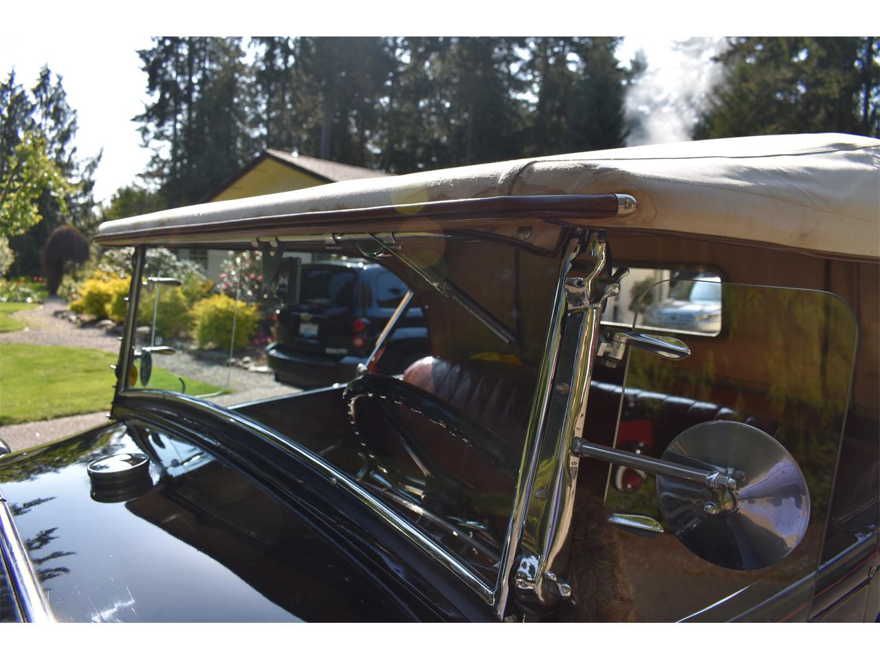 Ford-Deluxe-1931-Black-Tan-85