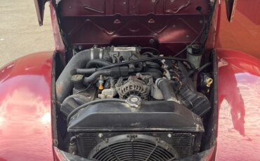 Ford-Deluxe-1940-Burgundy-Beige-20
