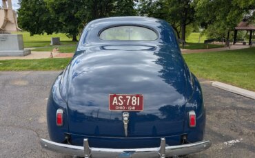 Ford-Deluxe-1941-Blue-Beige-10