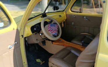 Ford-Deluxe-1941-Custom-1