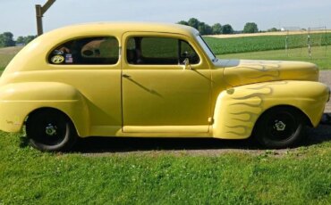 Ford-Deluxe-1941-Custom