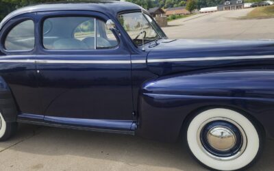 Ford Deluxe 1942 2 dr