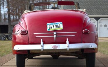 Ford-Deluxe-1947-Convertible-5
