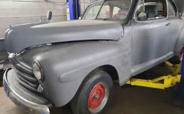 Ford-Deluxe-1948-Coupe-11