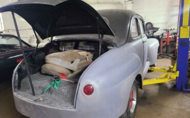 Ford-Deluxe-1948-Coupe-12