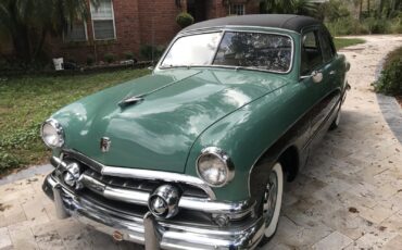 Ford-Deluxe-1951-Sedan-8