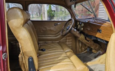 Ford-Deluxe-tudor-1937-Burgundy-Tan-12
