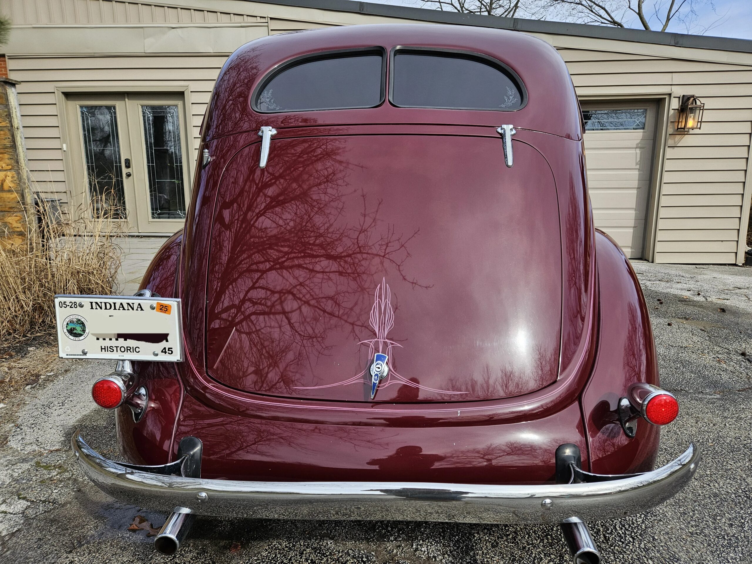 Ford-Deluxe-tudor-1937-Burgundy-Tan-6