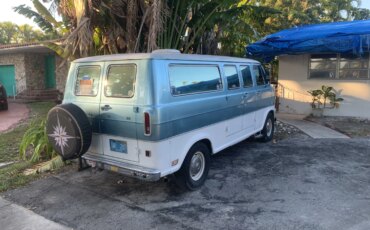 Ford-E-200-1969-Blue-Blue