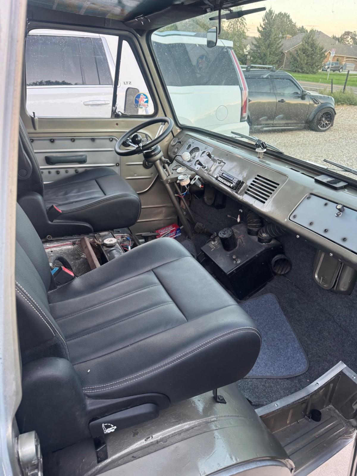 Ford-E-Series-Van-1961-7