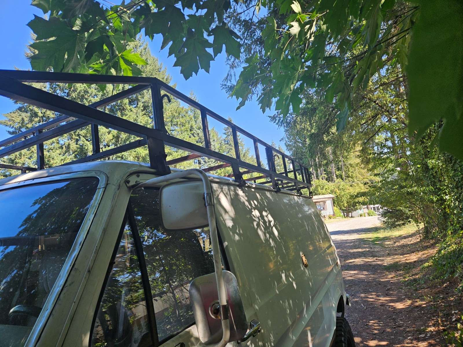 Ford-E-Series-Van-1985-3
