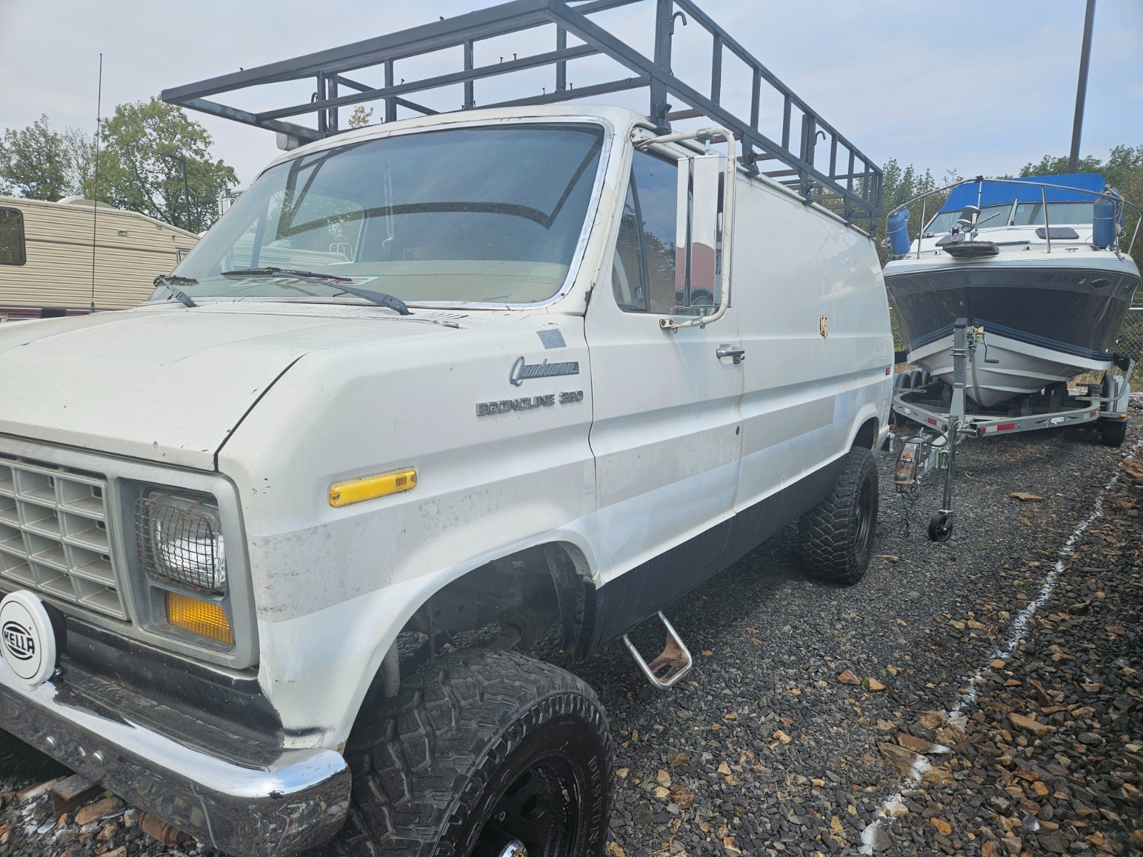 Ford-E-Series-Van-1985-5