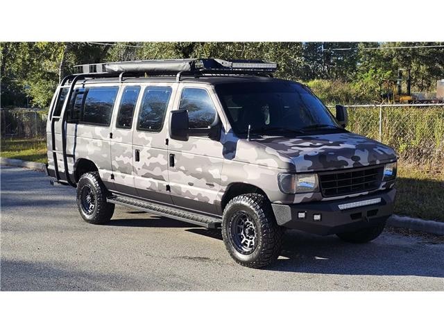 Ford-E-Series-Van-1992-10