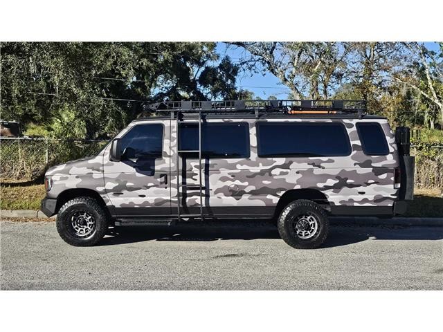 Ford-E-Series-Van-1992-2
