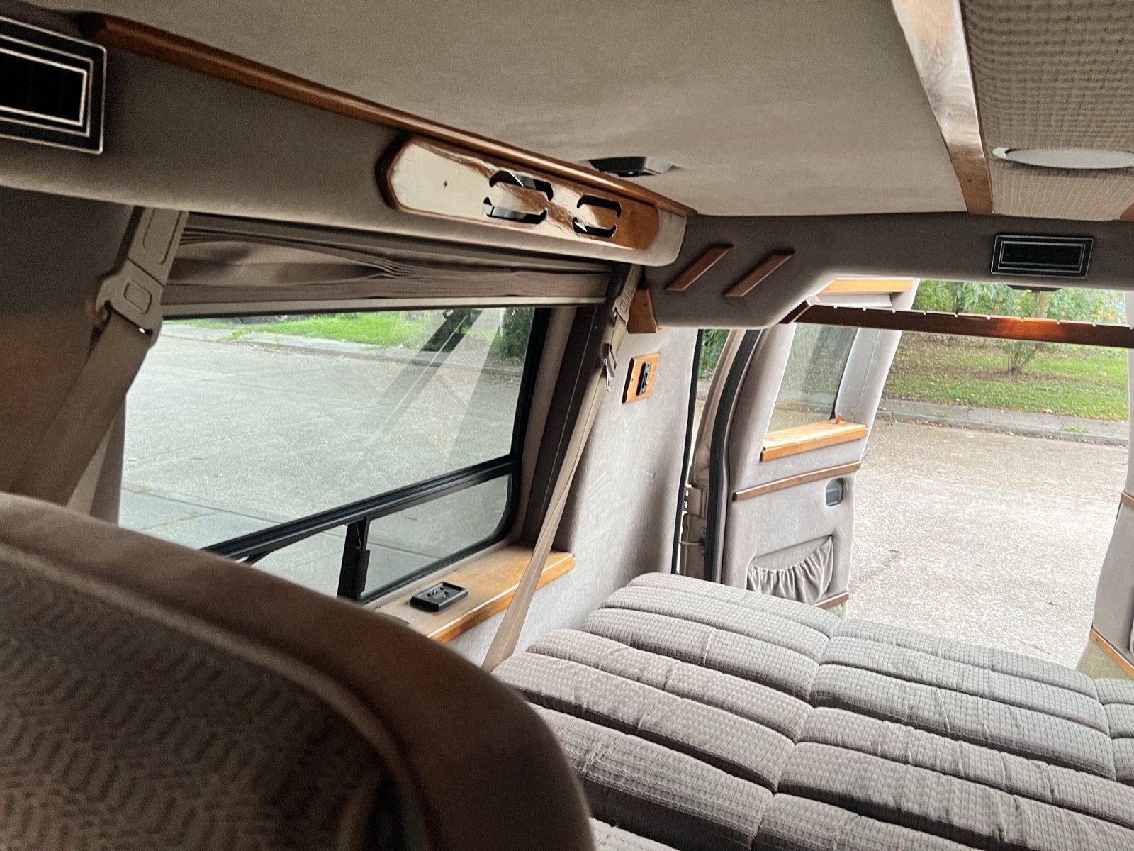 Ford-E-Series-Van-1996-15