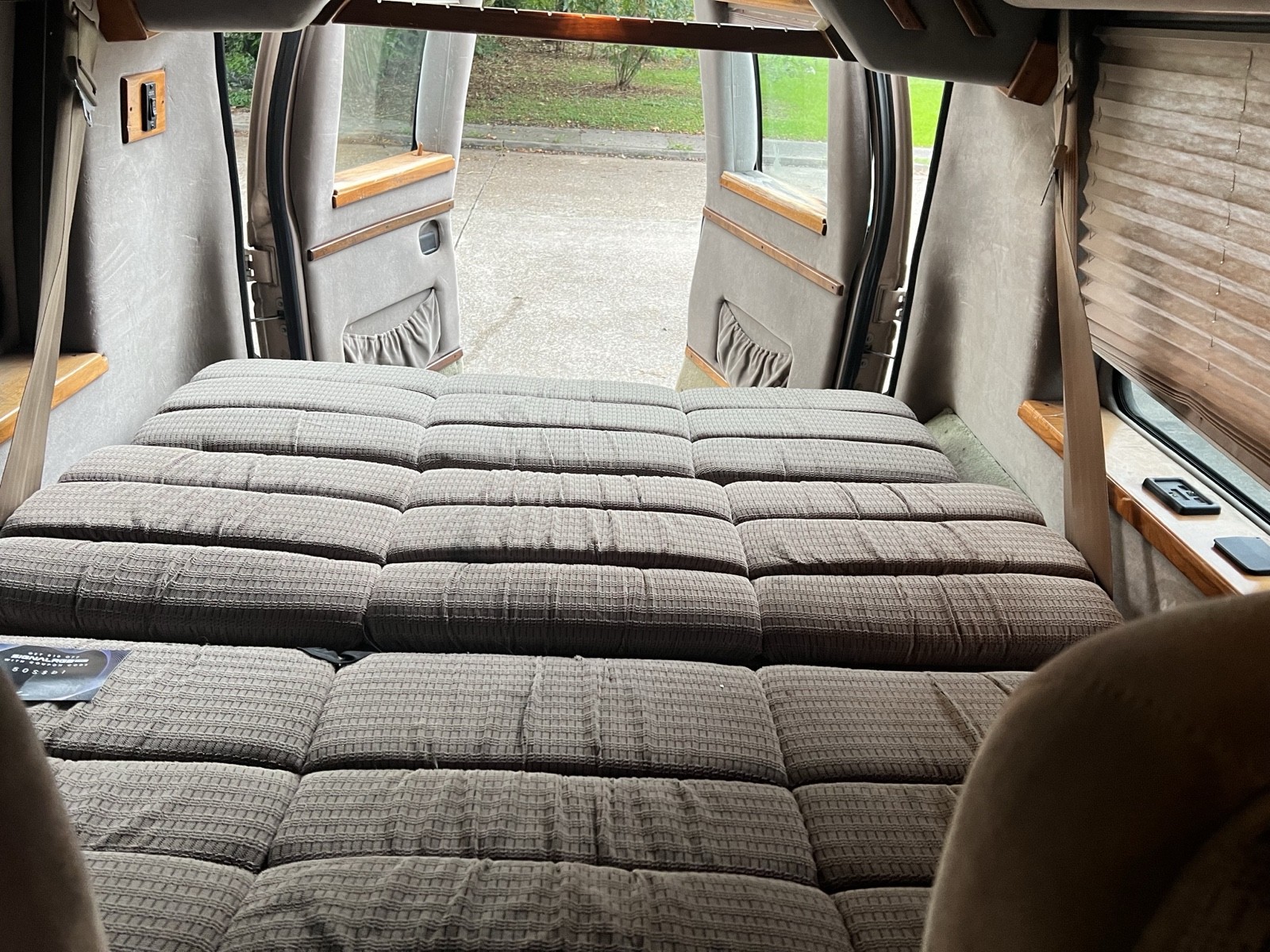 Ford-E-Series-Van-1996-19