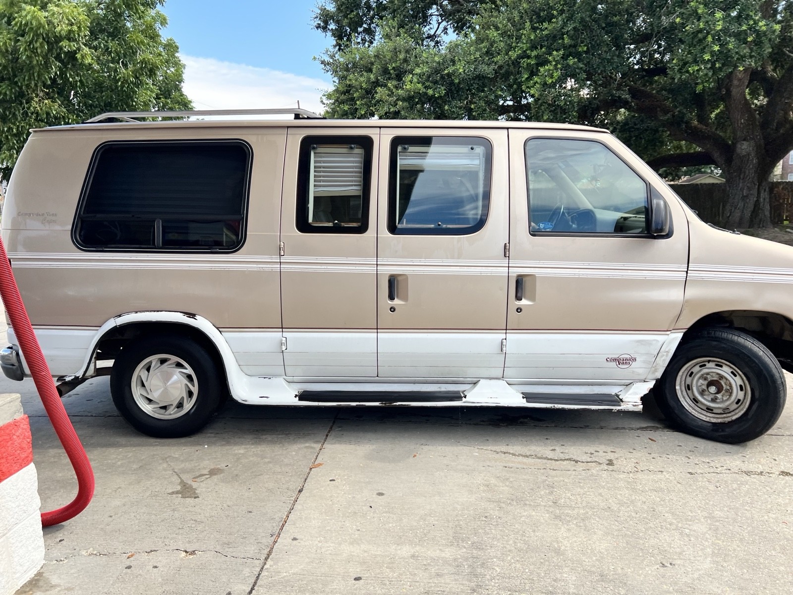 Ford-E-Series-Van-1996-5