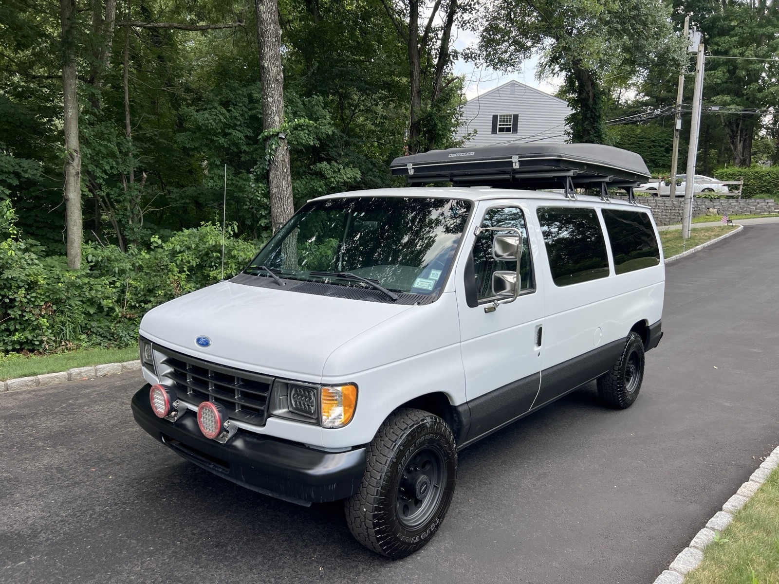 Ford-E-Series-Van-1996-Wagon-1
