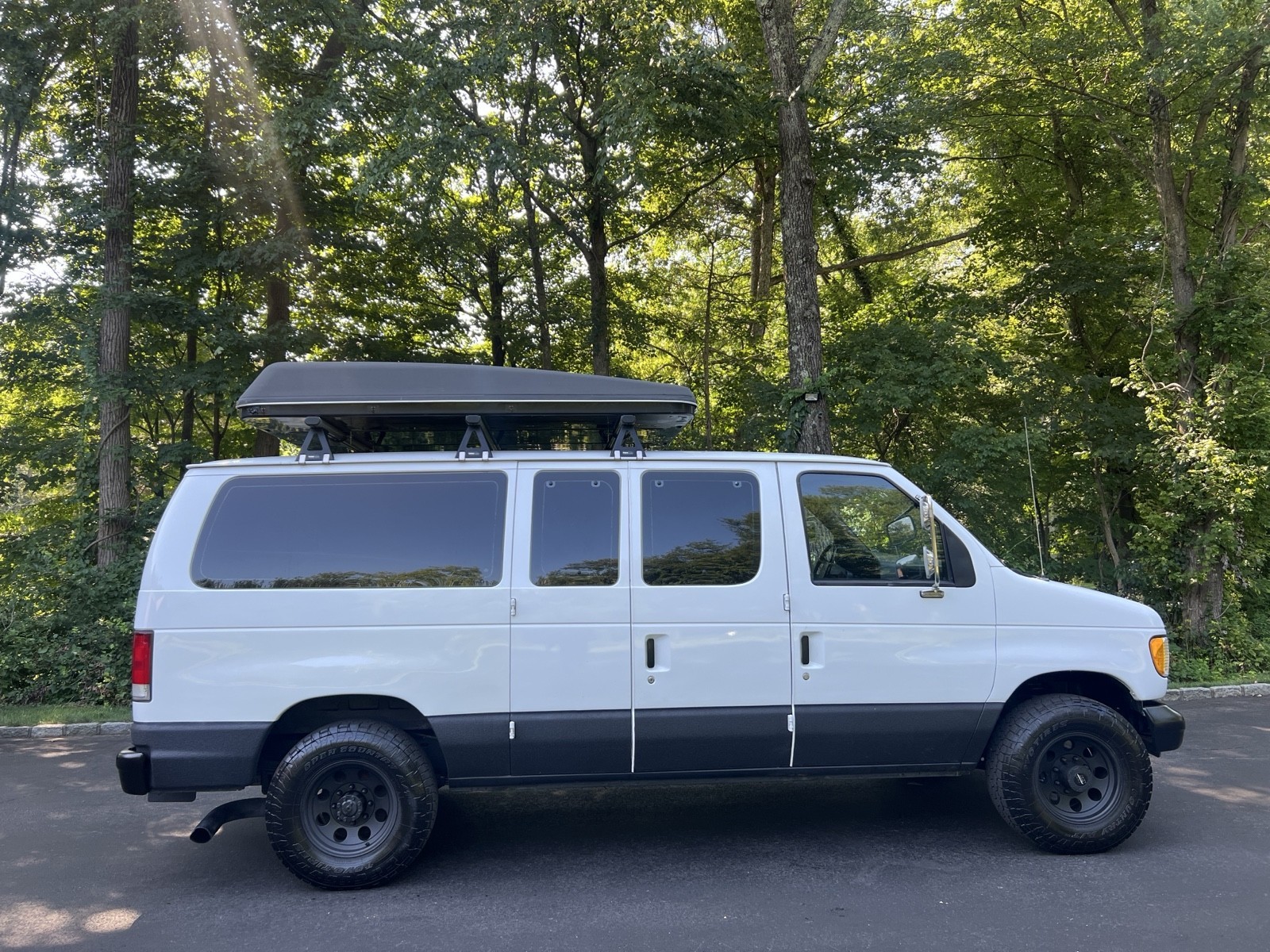 Ford-E-Series-Van-1996-Wagon-15