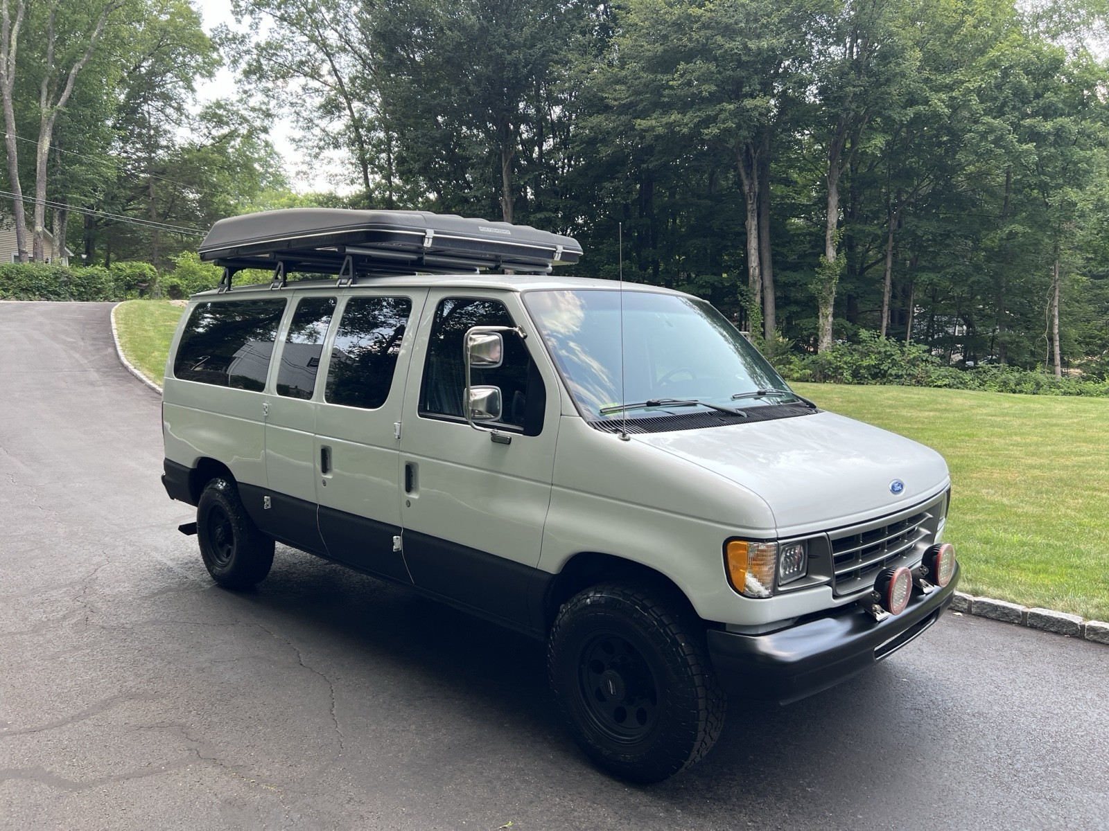 Ford-E-Series-Van-1996-Wagon-17