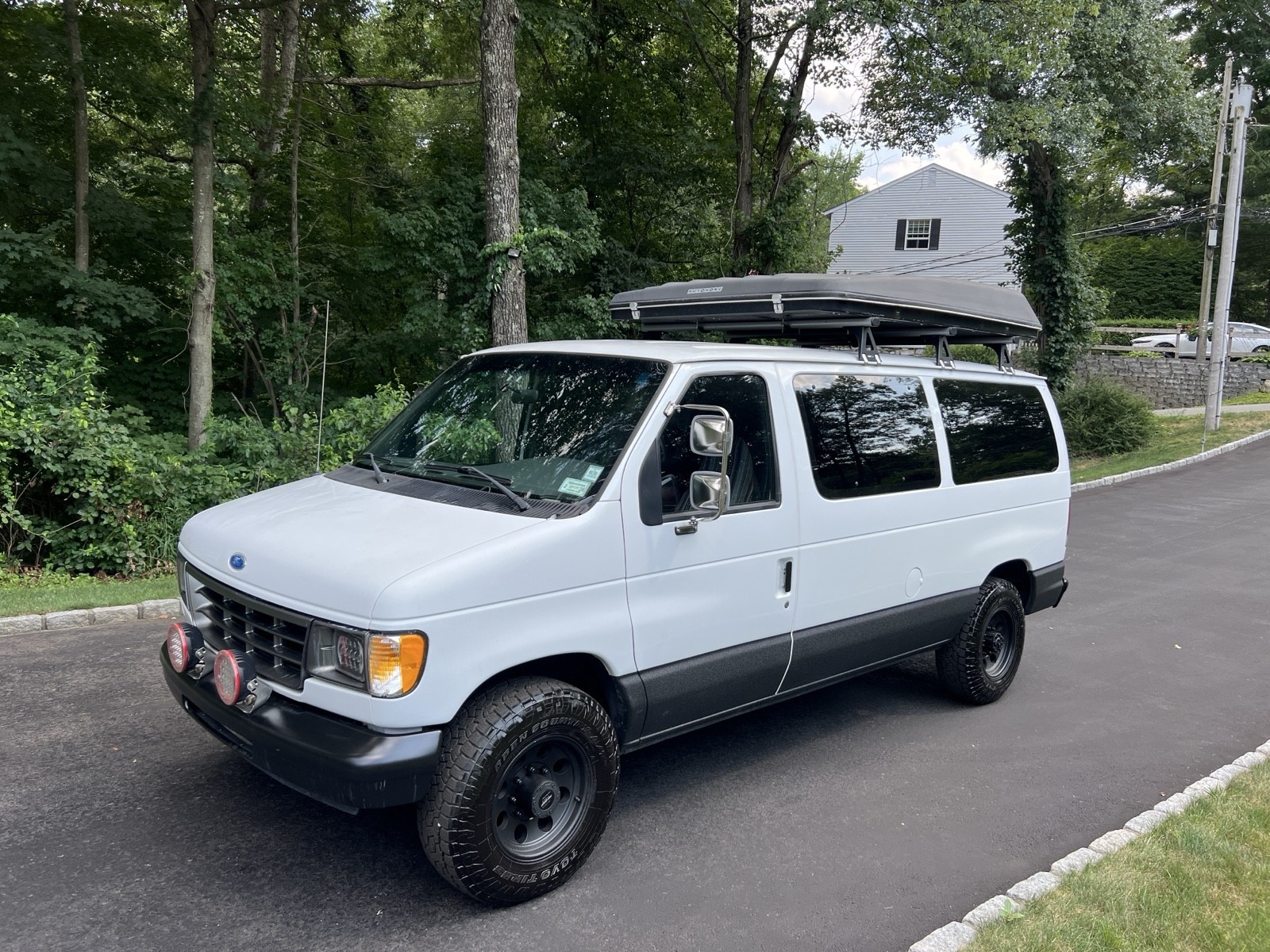 Ford-E-Series-Van-1996-Wagon-5