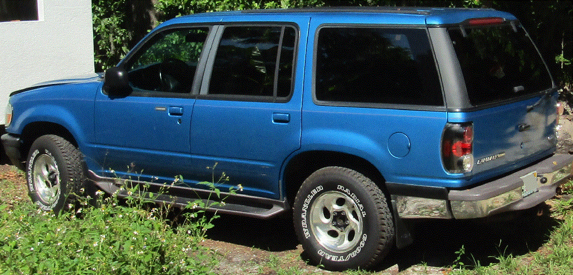 Ford-Explorer-1996-SUV-7