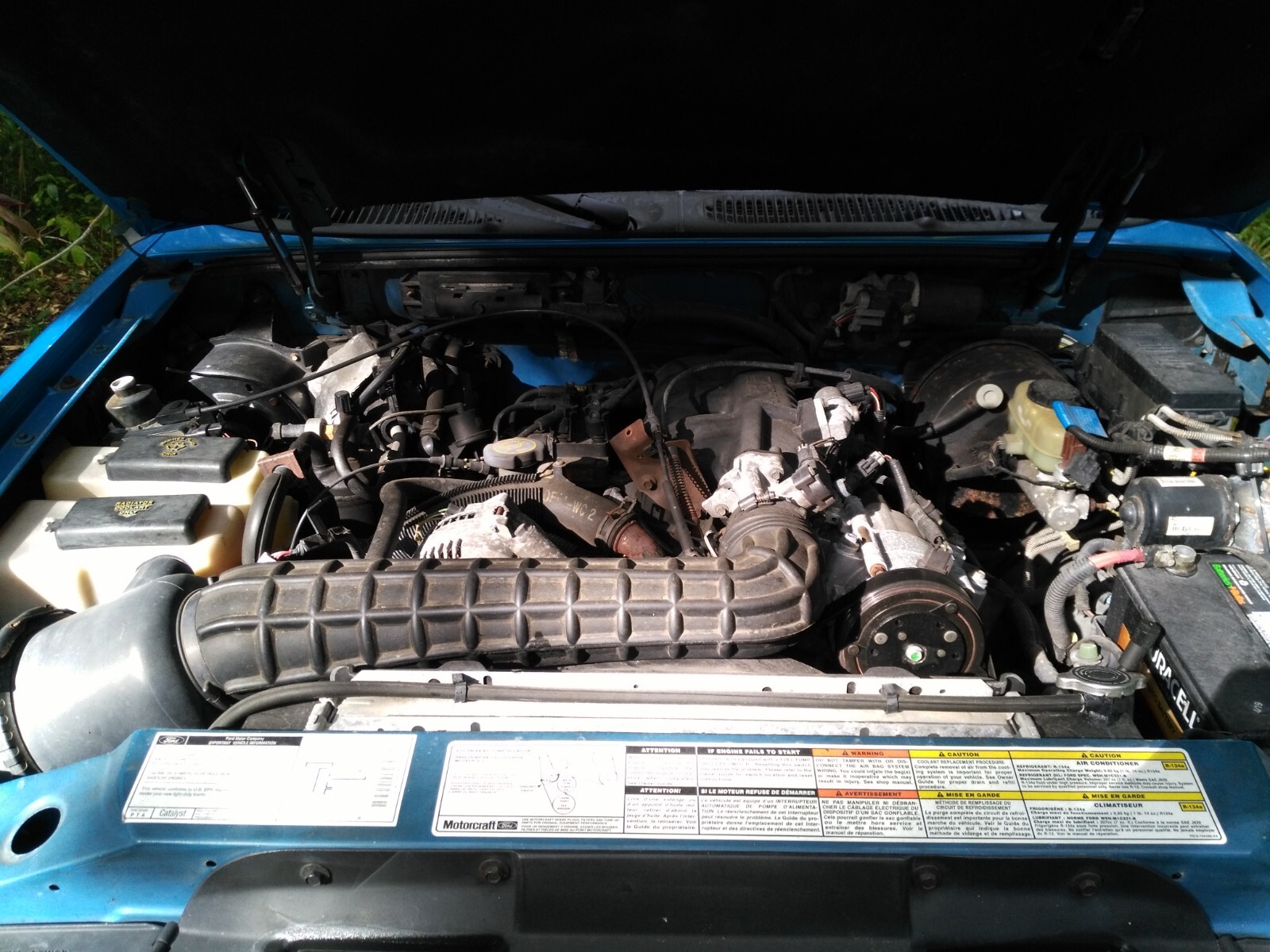 Ford-Explorer-1996-SUV-9