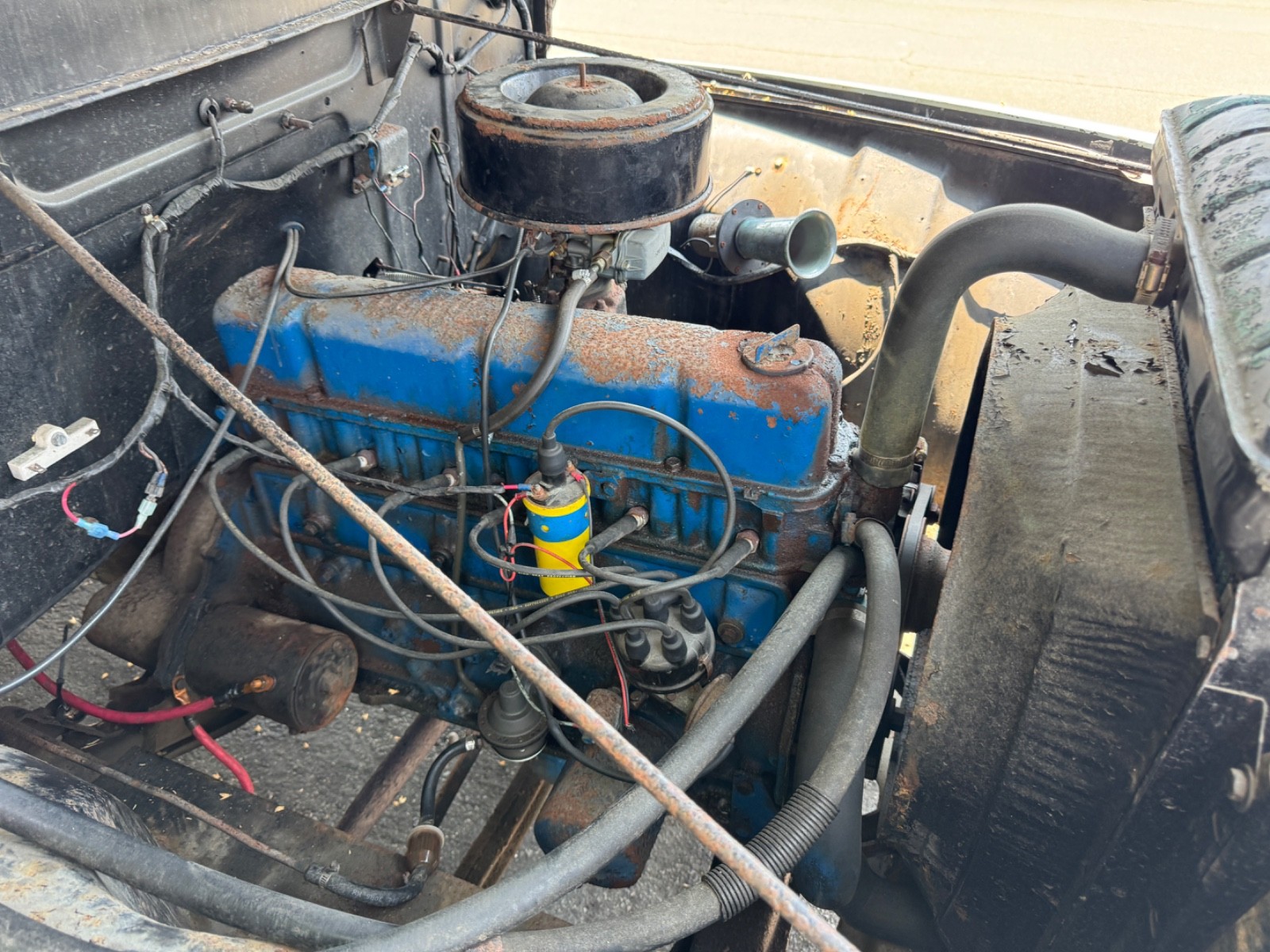 Ford-F-100-1953-Pickup-Truck-19