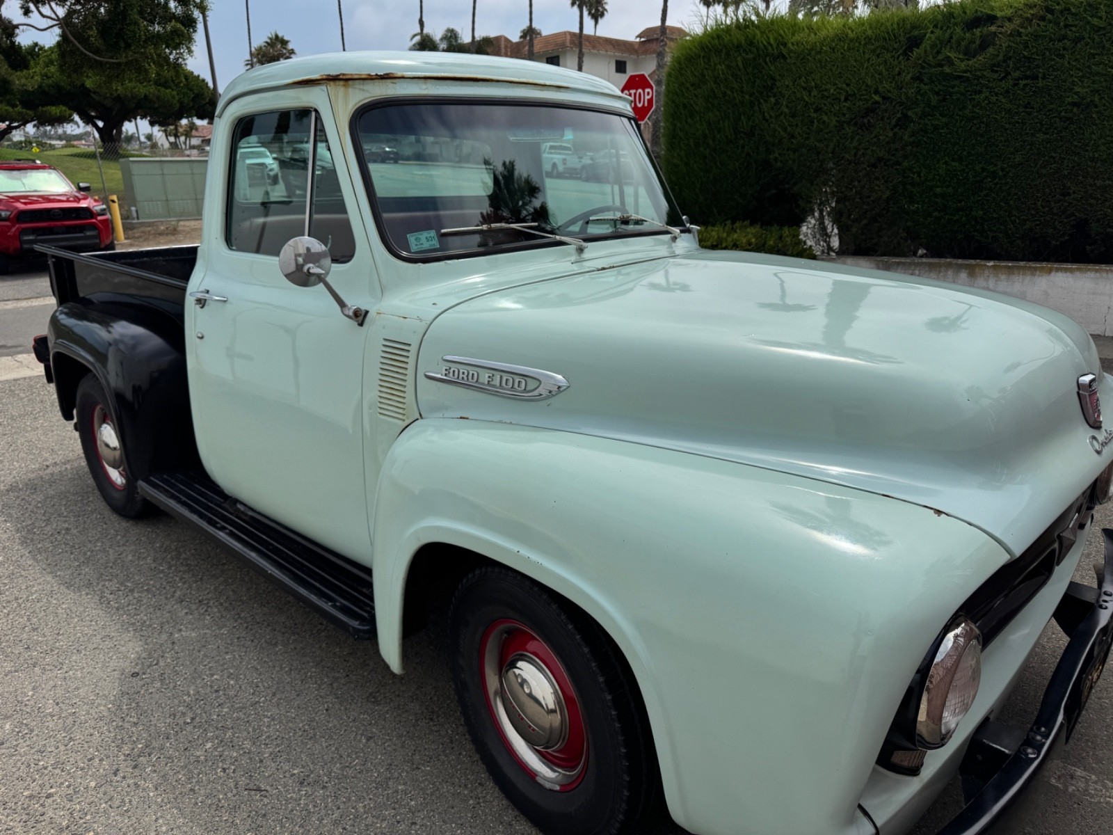 Ford-F-100-1953-Pickup-Truck-6